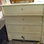 393 4326 CHEST OF DRAWERS